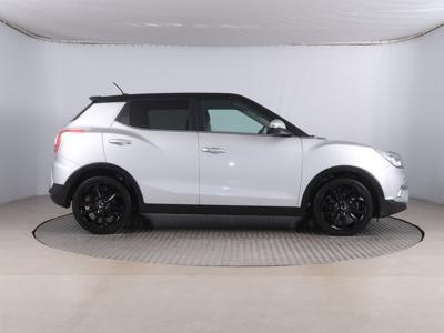 Ssang Yong Tivoli 2015 1.6 e