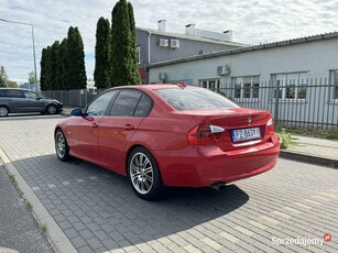 BMW 318i 2005 Japanrot