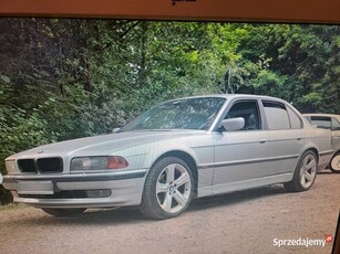 BMW-E38 735i V 8 Shadowline