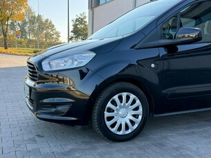 Ford Tourneo Courier Bezwypadkowy Idealny stan LED Mały Przebieg