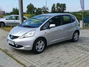 Honda Jazz Wszystko na bieżąco serwisowane/Zdrowa blacharsko/Klimatyzacja/Ledy