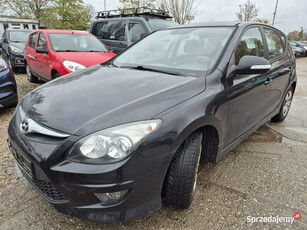 Hyundai i30 Klimatronik* Skóra* Parktronik* Mały przebieg I (2002-2013)