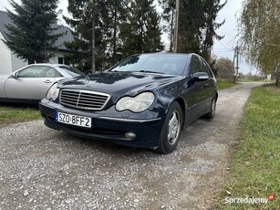 Mercedes benz w203 2.2cdi