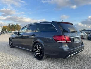 Mercedes E 350 Tempomat / Harman Kardon / Nawigacja / Kamera cofania / FV marża