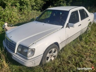 Mercedes E300 d cały na części