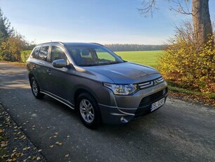 Mitsubishi Outlander 2.0i 150KM Invite+ Bezwypadkowy Serwis ASO Gwarancja