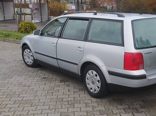 Passat 1.9 sprawny / nowy przegląd