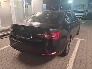 Skoda Superb 2016 2.0 TDI 162103km Sedan