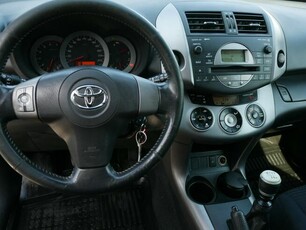 Toyota RAV-4 2.2 D-CAT 136KM -4x4 +Lock -Krajowy -2gi Właściciel +Koła zima