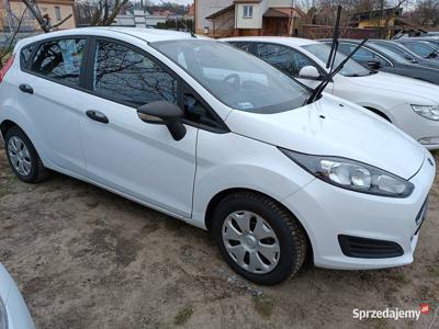 Ford Fiesta Salon Polska 2016 FV23% i