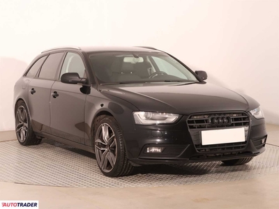 Audi A4 2.0 147 KM 2013r. (Piaseczno)