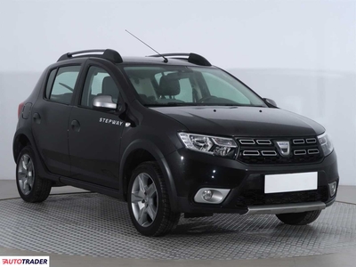 Dacia Sandero 0.9 88 KM 2019r. (Piaseczno)