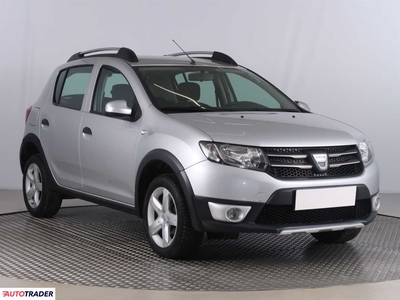 Dacia Sandero 1.5 88 KM 2013r. (Piaseczno)