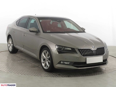 Skoda Superb 2.0 187 KM 2015r. (Piaseczno)