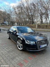 Audi A8 4.2 TDI DPF (clean diesel) quattro tiptronic