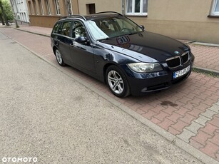 BMW Seria 3 318d