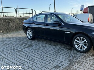 BMW Seria 5 528i xDrive