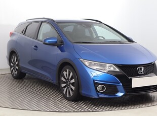 Honda Civic IX , Serwis ASO, Klimatronic, Tempomat, Podgrzewane siedzienia