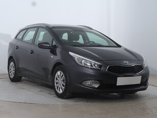 Kia Cee'd II , Salon Polska, Serwis ASO, Klima, Parktronic