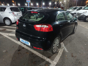 Kia Rio 2012 1.25 CVVT 104584km Hatchback