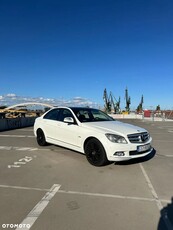 Mercedes-Benz Klasa C 220 T CDI DPF Automatik Avantgarde