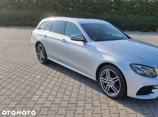 Mercedes-Benz Klasa E 220 d 4-Matic 9G-TRONIC