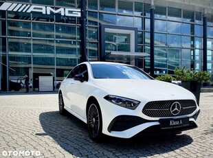 Nowy Mercedes