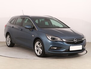 Opel Astra J , Klimatronic, Tempomat, Parktronic, Podgrzewane siedzienia