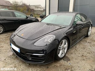 Porsche Panamera 4 E-Hybrid