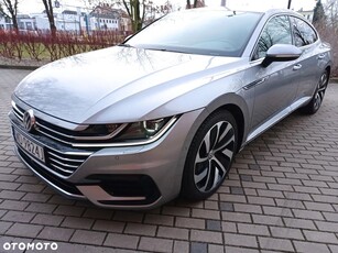 Volkswagen Arteon 2.0 TSI R-Line DSG