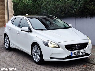 Volvo V40 D3 R Design