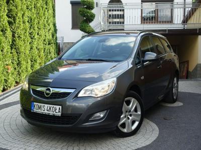 Używane Opel Astra - 25 900 PLN, 177 000 km, 2011