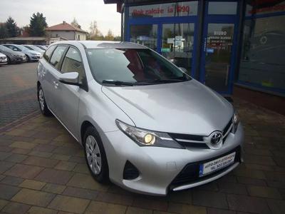 Używane Toyota Auris - 31 900 PLN, 233 000 km, 2013