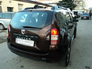 Dacia Duster sprzedam DACIE DASTER 1,5 B 4x4 koła