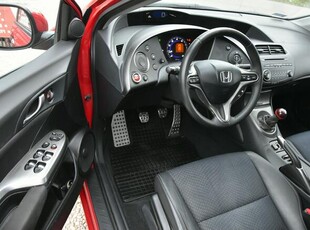 Honda Civic Sport 1.8i-VTEC 140KM GAZ 2010r. lift Skóra Climatronic TEMPOMAT Isofi