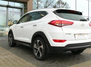 Hyundai Tucson 1.7CRDI 115KM Style LED Nawigacja Kamera SALON POLSKA Bezwypadkowy