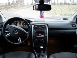 Mercedes B 200 2011 2.0 benzyna 136km automat grzane fotele navi xenon