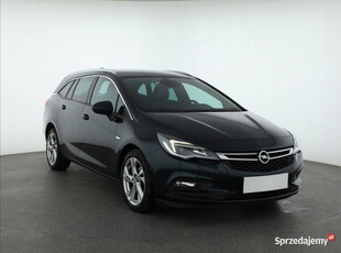 Opel Astra 1.4 T