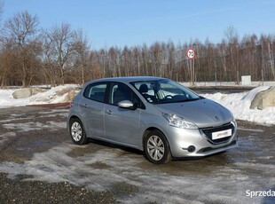 Peugeot 208 1.2 82KM Klima Tablet Nierówna praca silnika Pali Jeździ