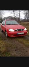 Sprzedam Daewoo Lanos 1.5 benzyna niski przebieg