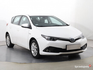 Toyota Auris Hybrid