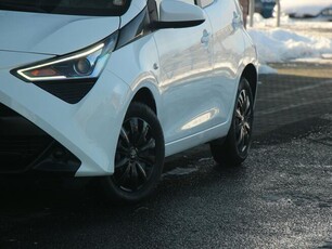 Toyota Aygo Navi*Klima*GrzaneFotele*Kamera*PanelDotyk*Esp*Led*BT*Android*Gwar VGS