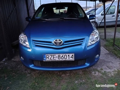 Auris 1.6 benzyna+LPG