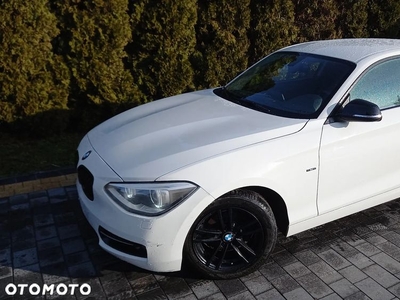 BMW Seria 1 116d Sport Line