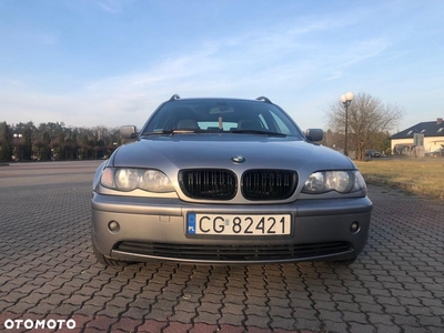 BMW Seria 3 318i