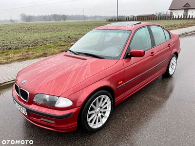 BMW Seria 3 318i