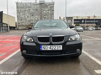 BMW Seria 3 318i