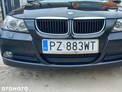 BMW Seria 3 318i