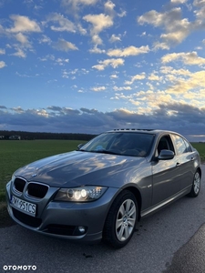 BMW Seria 3 318i