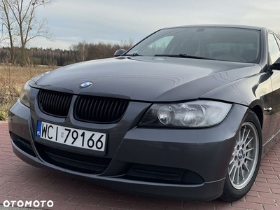 BMW Seria 3 318i